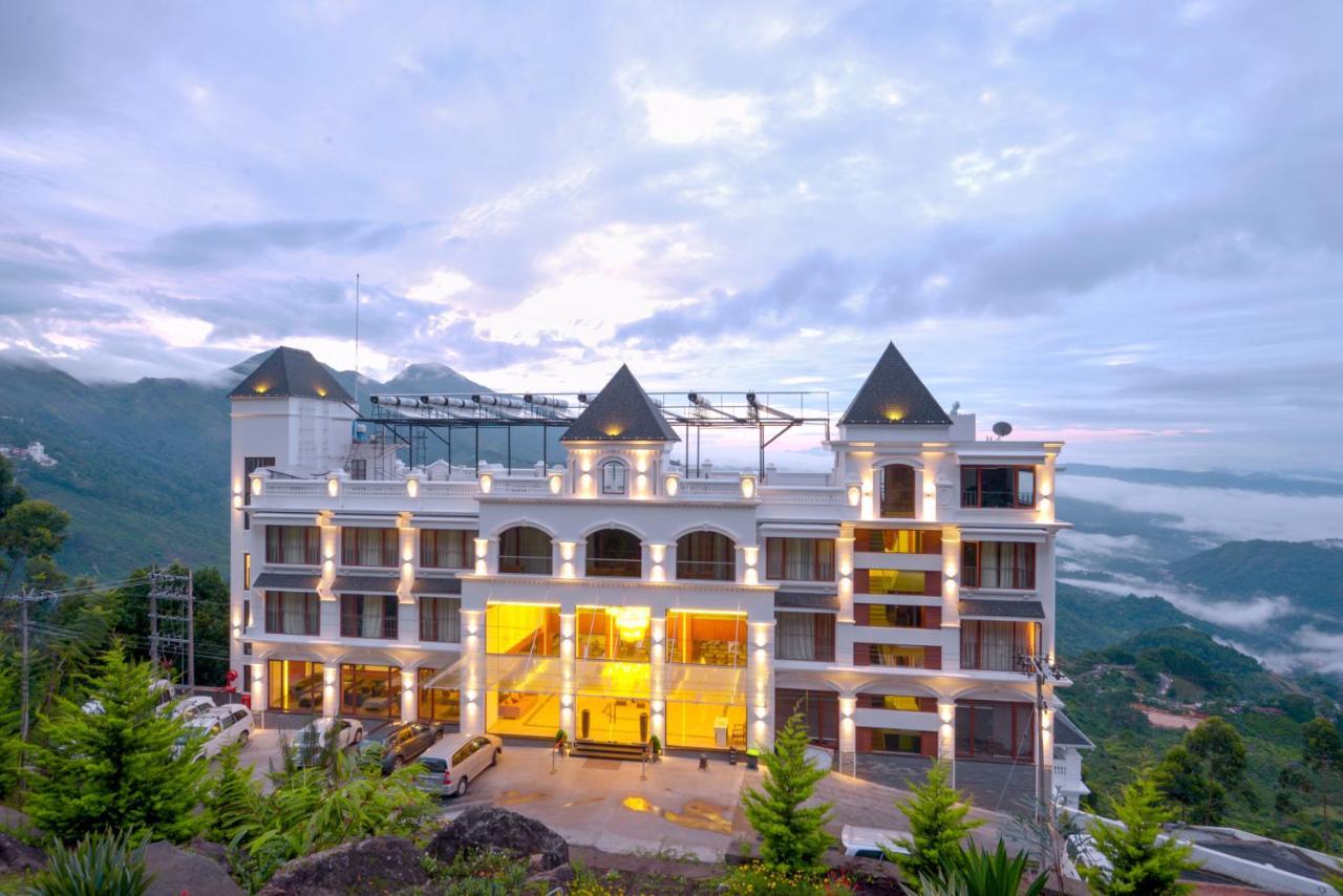Amber Dale Luxury Hotel & Spa, มุนนาร์ ภายนอก รูปภาพ