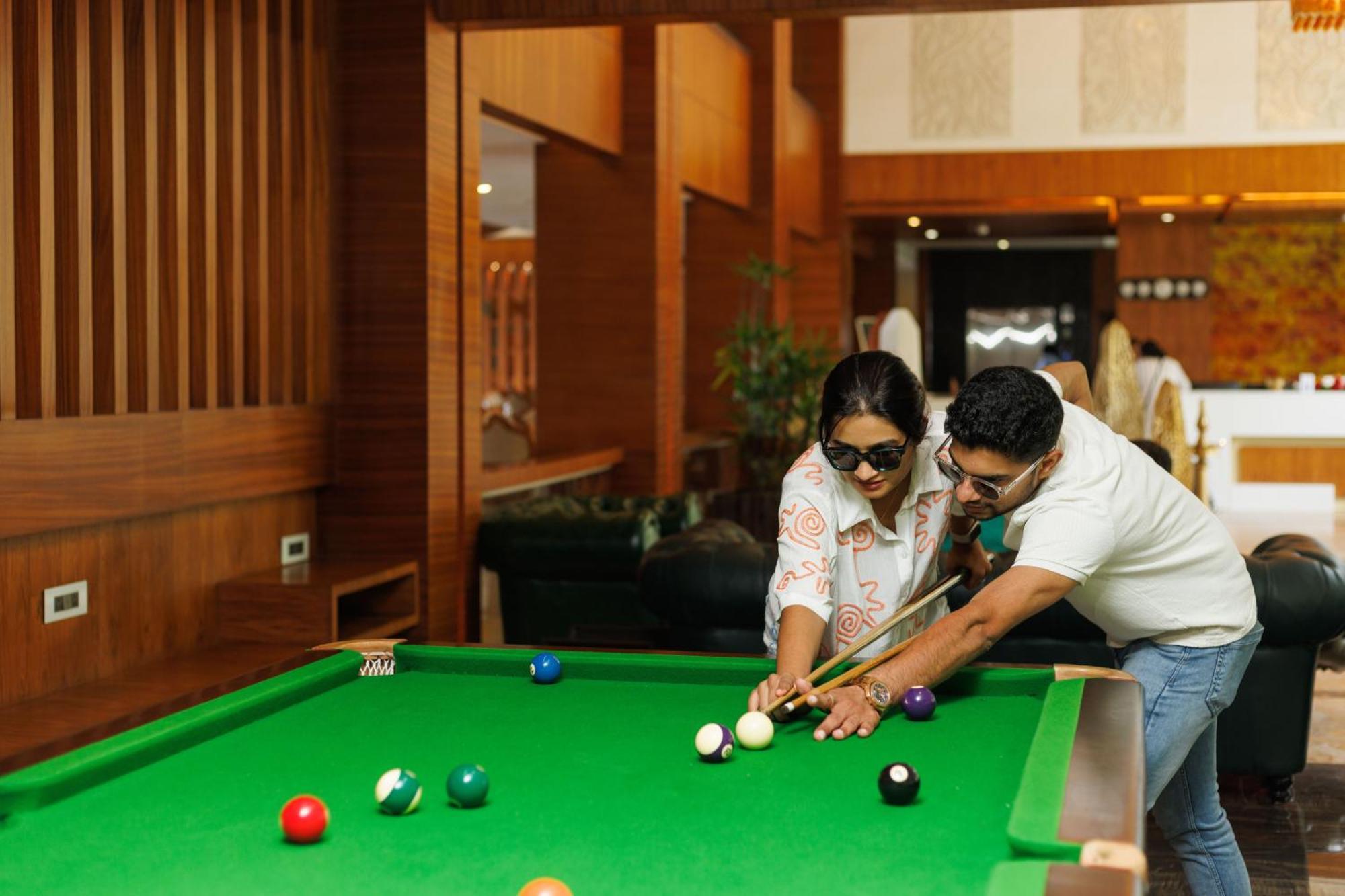 Amber Dale Luxury Hotel & Spa, มุนนาร์ ภายนอก รูปภาพ