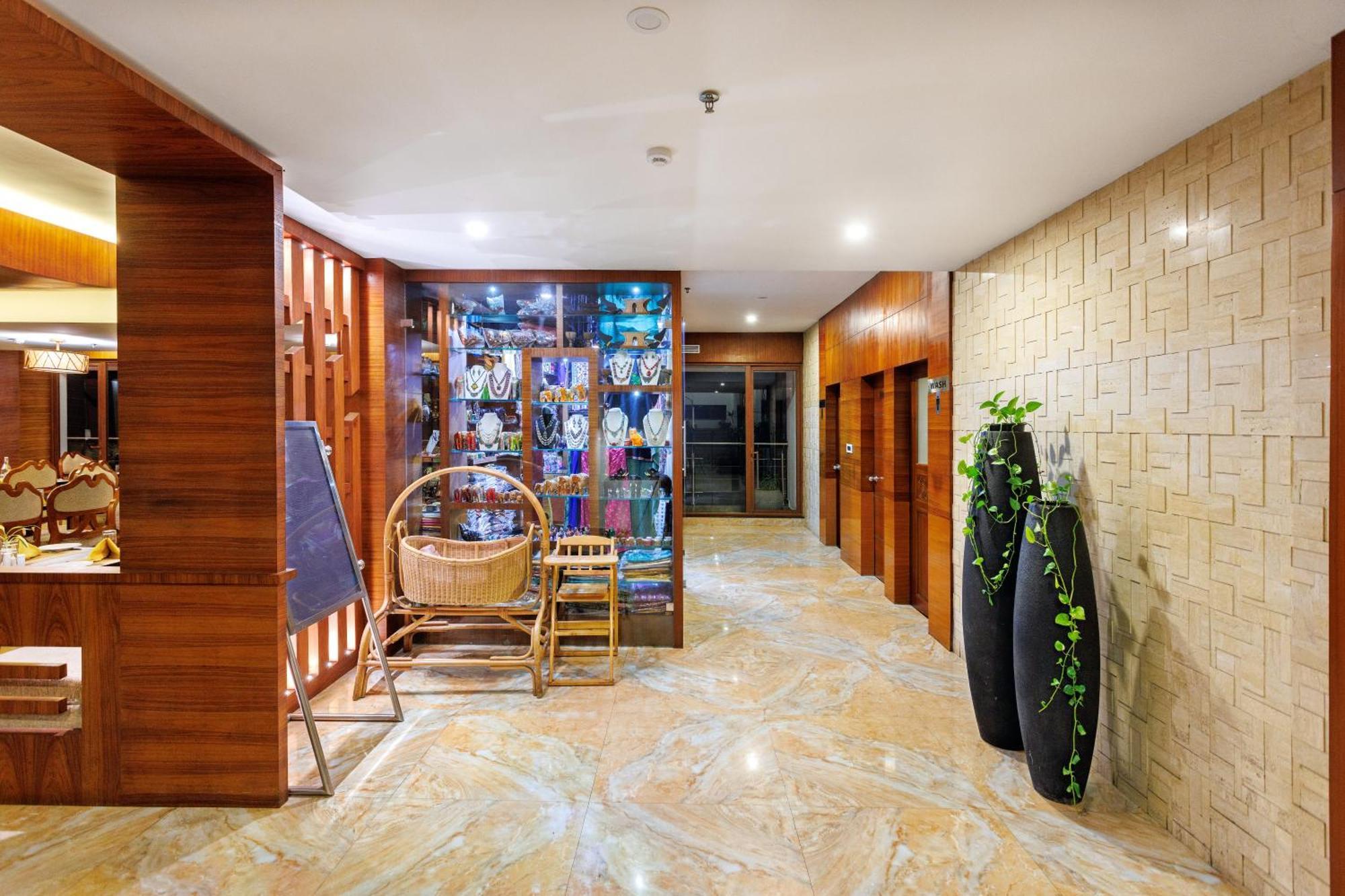 Amber Dale Luxury Hotel & Spa, มุนนาร์ ภายนอก รูปภาพ