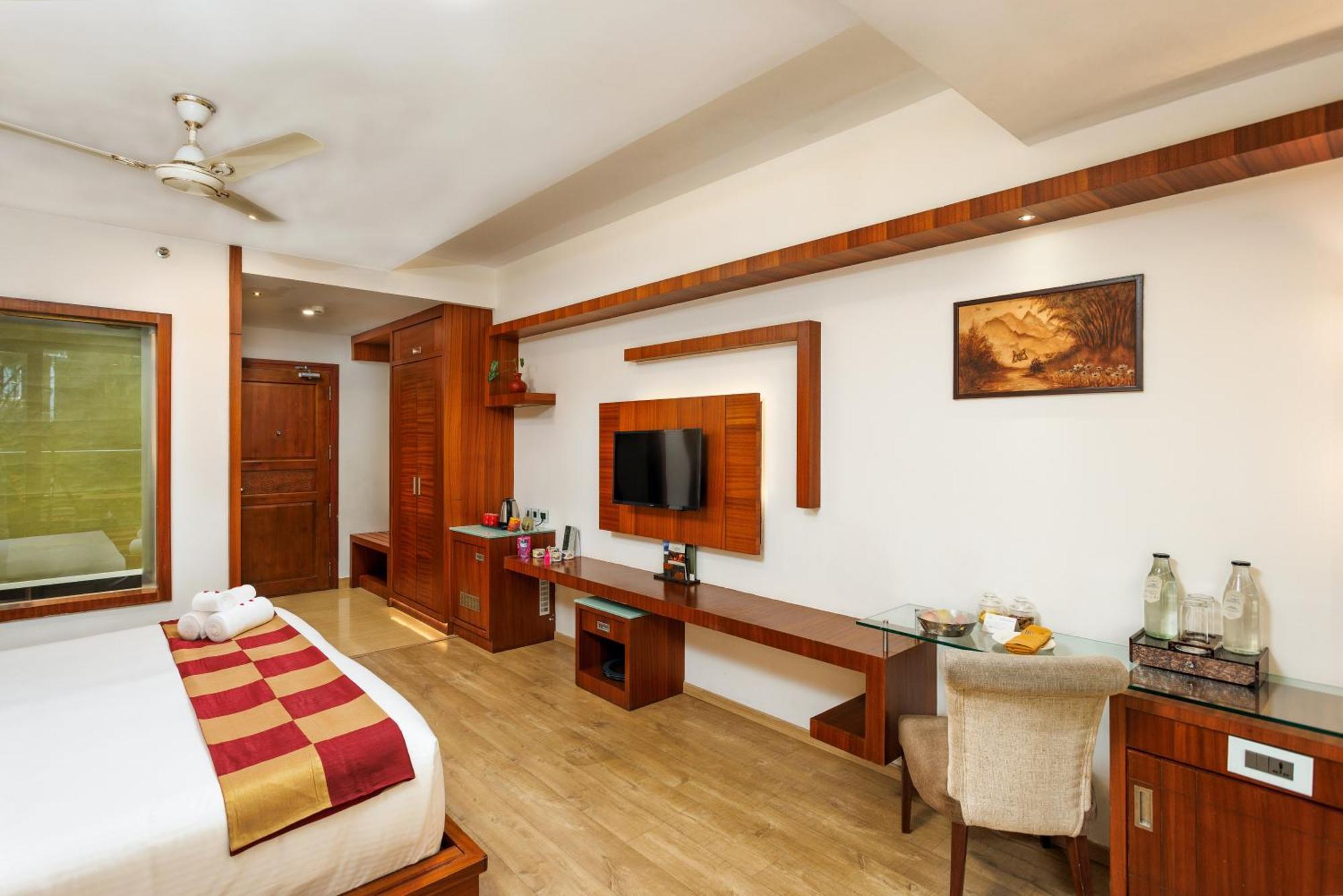 Amber Dale Luxury Hotel & Spa, มุนนาร์ ภายนอก รูปภาพ