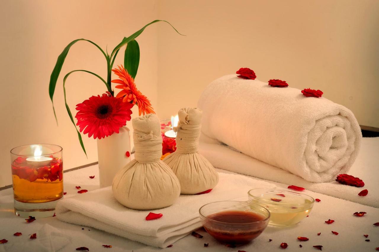 Amber Dale Luxury Hotel & Spa, มุนนาร์ ภายนอก รูปภาพ